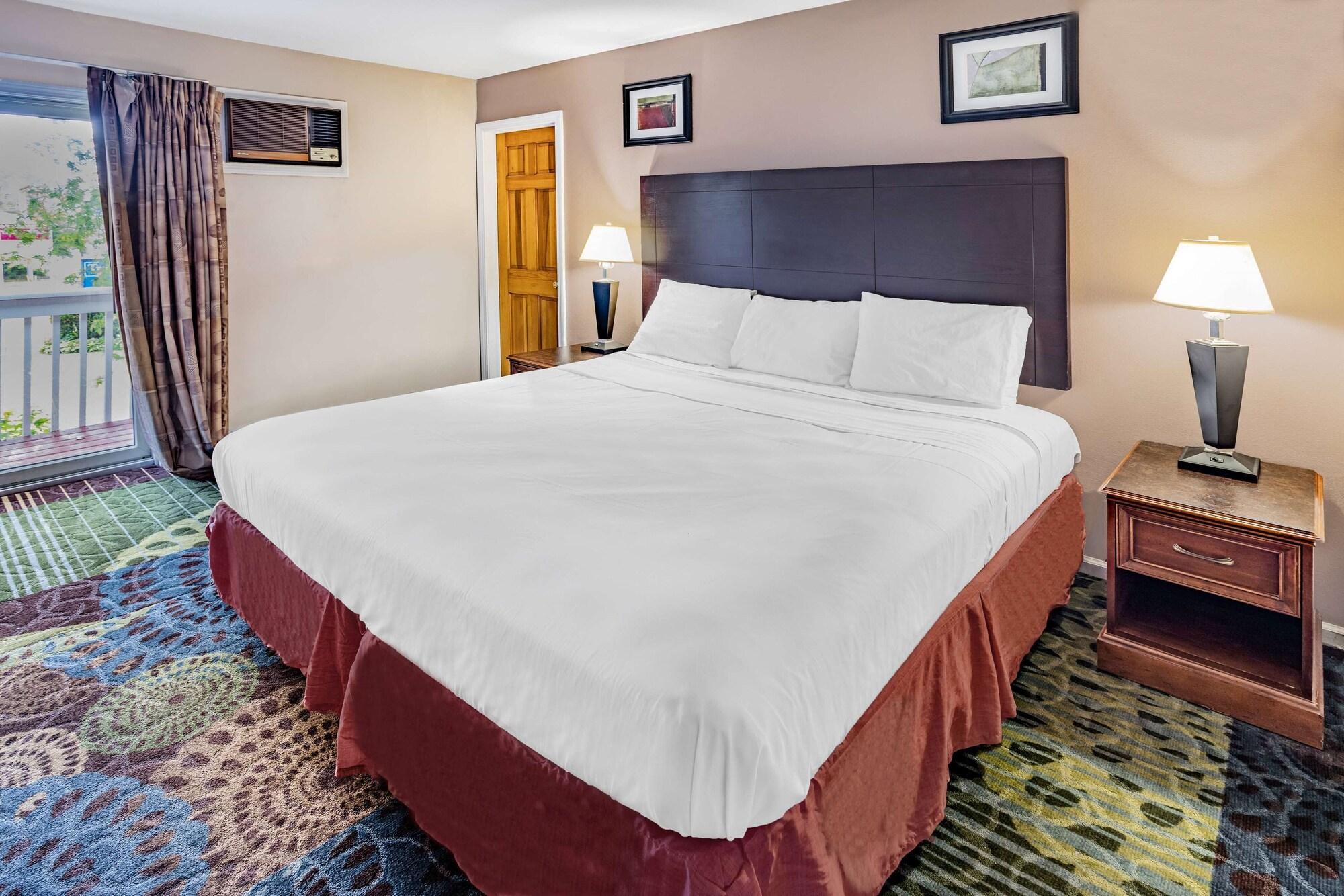 Travelodge By Wyndham Great Barrington Berkshires Bagian luar foto
